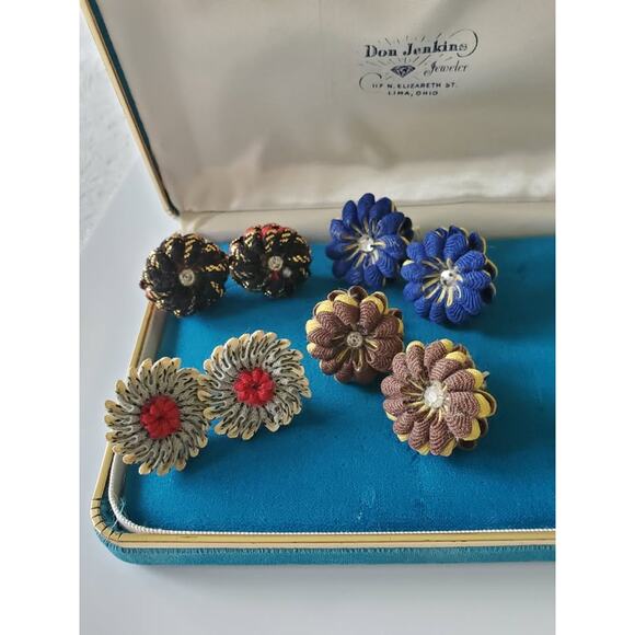 Vintage 1950s Fabric Flower Clip On Earrings – Lot of 4 Pairs - Picture 1 of 5